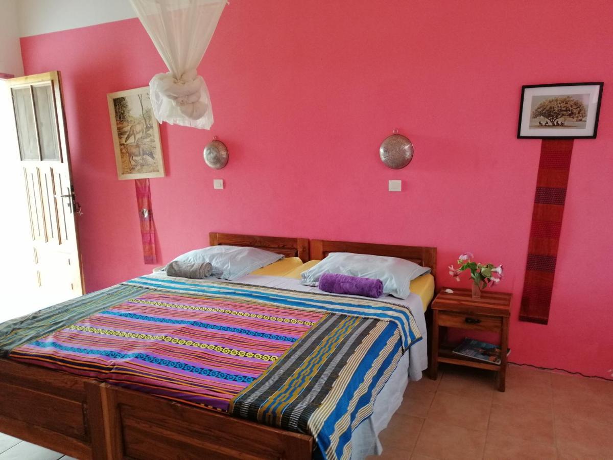 Akine Ti Kasso Piscine Hotel Diembereng ภายนอก รูปภาพ