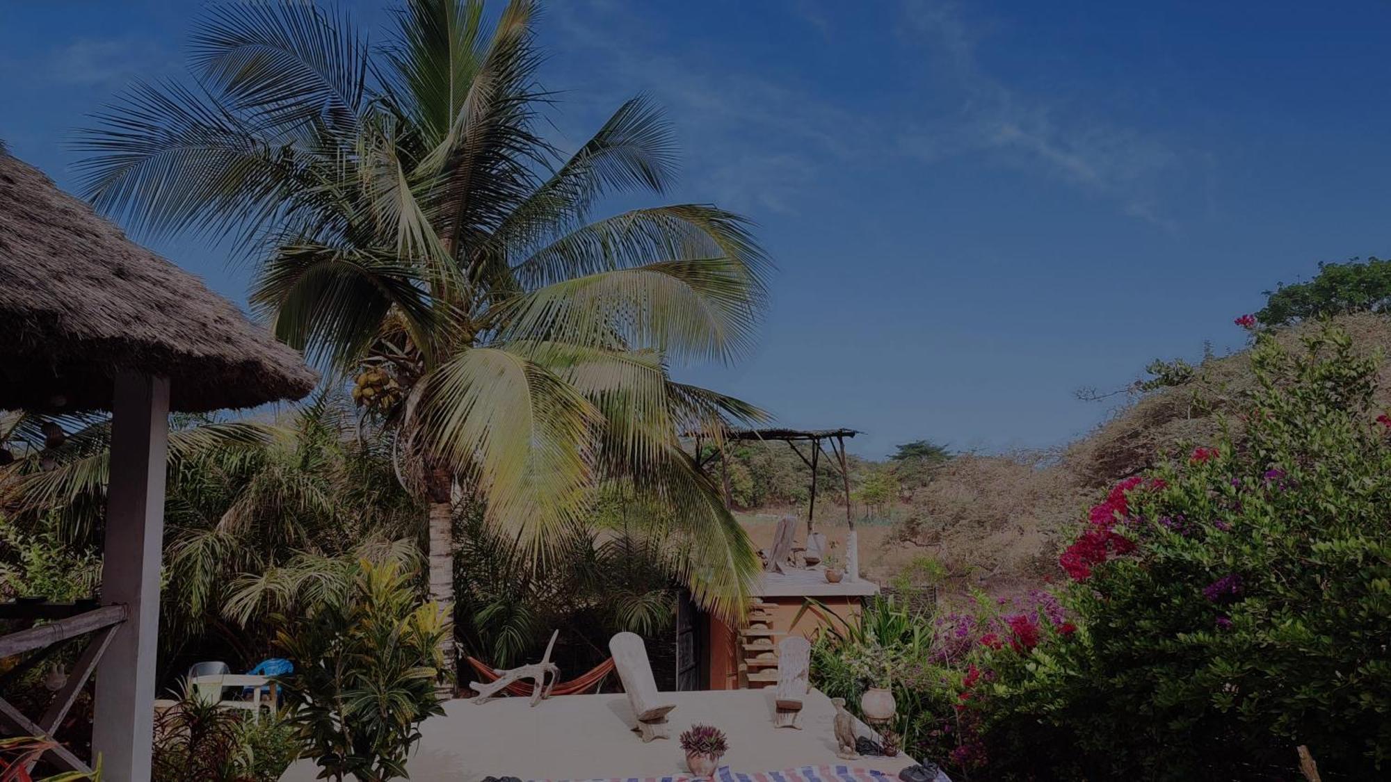 Akine Ti Kasso Piscine Hotel Diembereng ภายนอก รูปภาพ